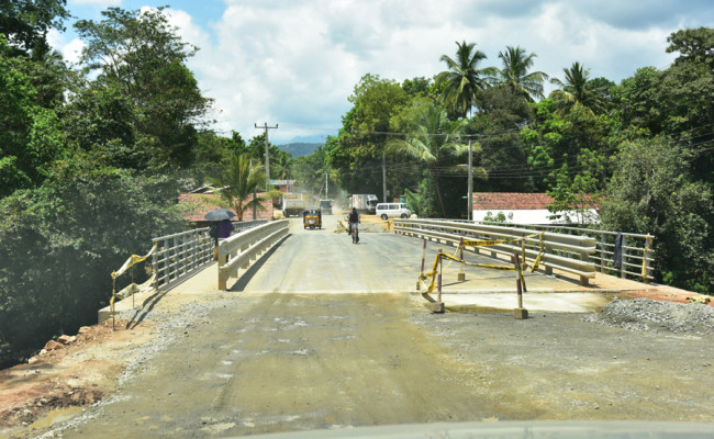 01-B-528-road-01