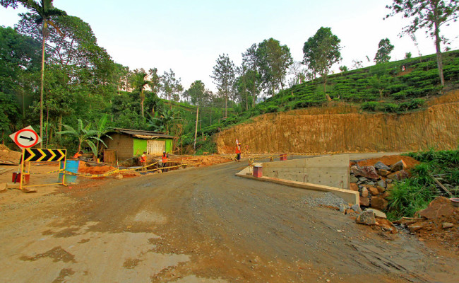 07-A-017-road-11