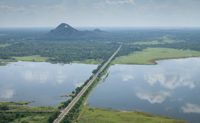 Anuradhapura Horowpatana Trincomalee road (A12)
